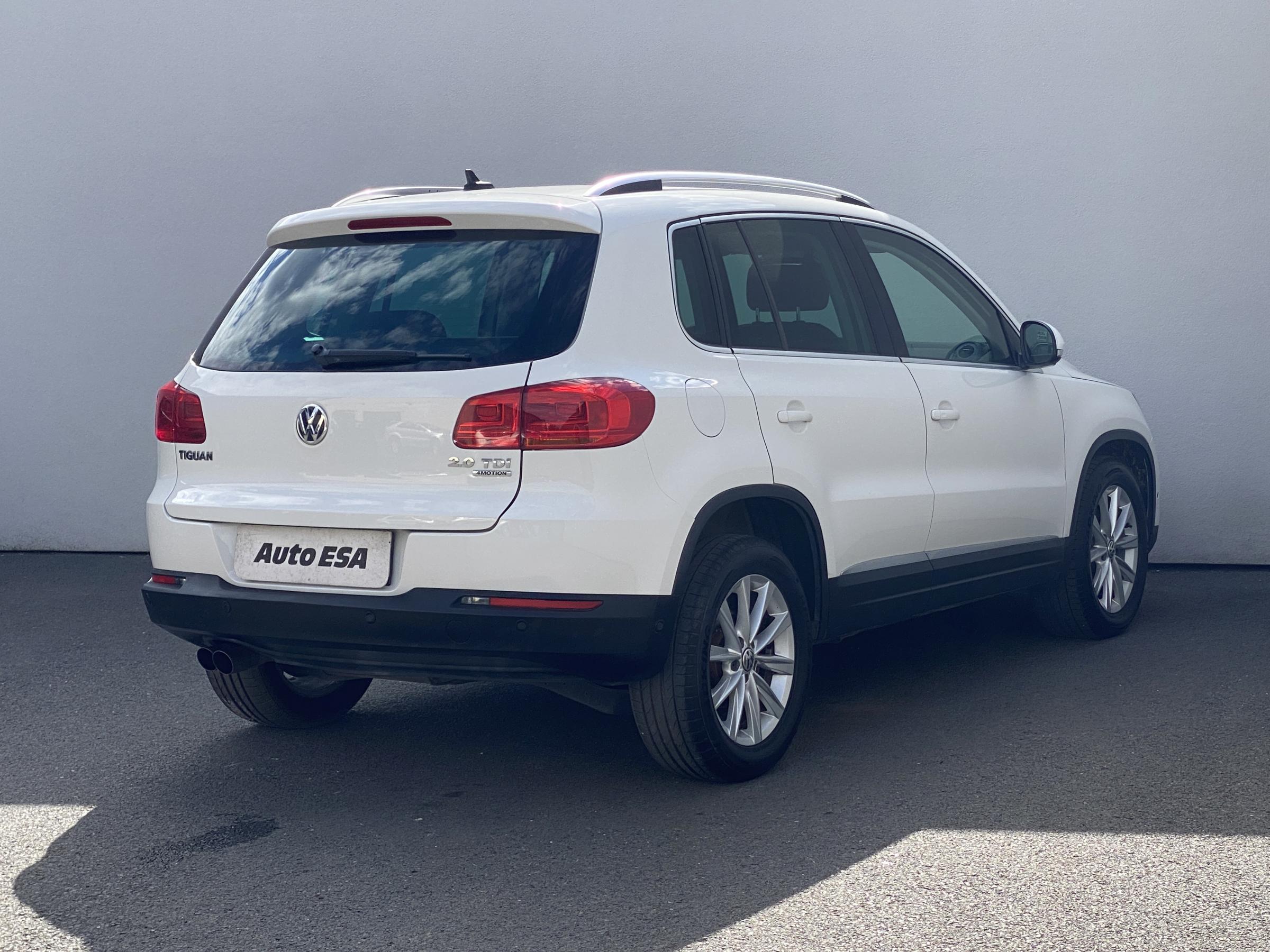 Volkswagen Tiguan, 2012 - pohled č. 4