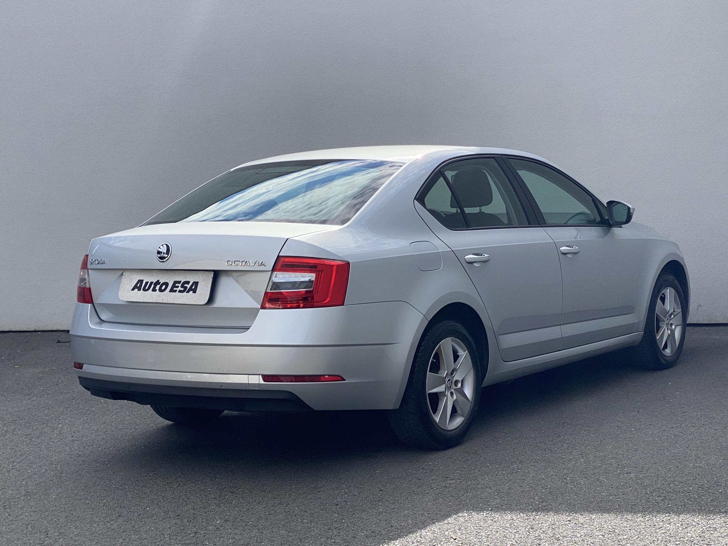 Škoda Octavia III, 2018 - pohled č. 4