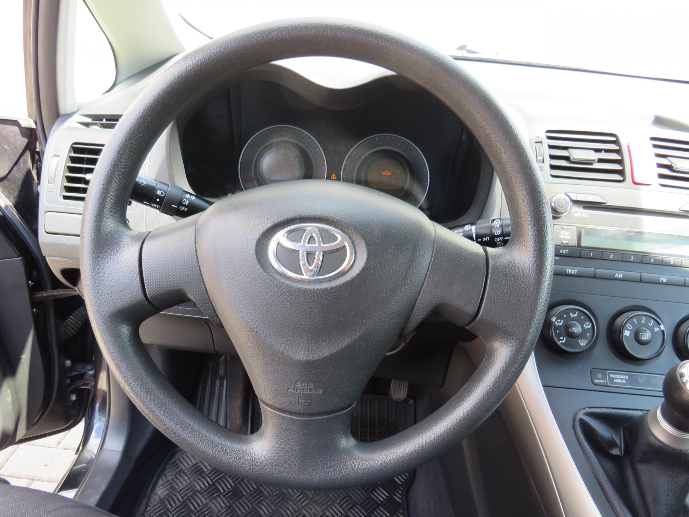 Toyota Auris, 2009 - pohled č. 14