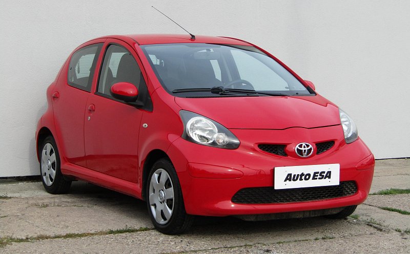 Toyota Aygo 1.0i 