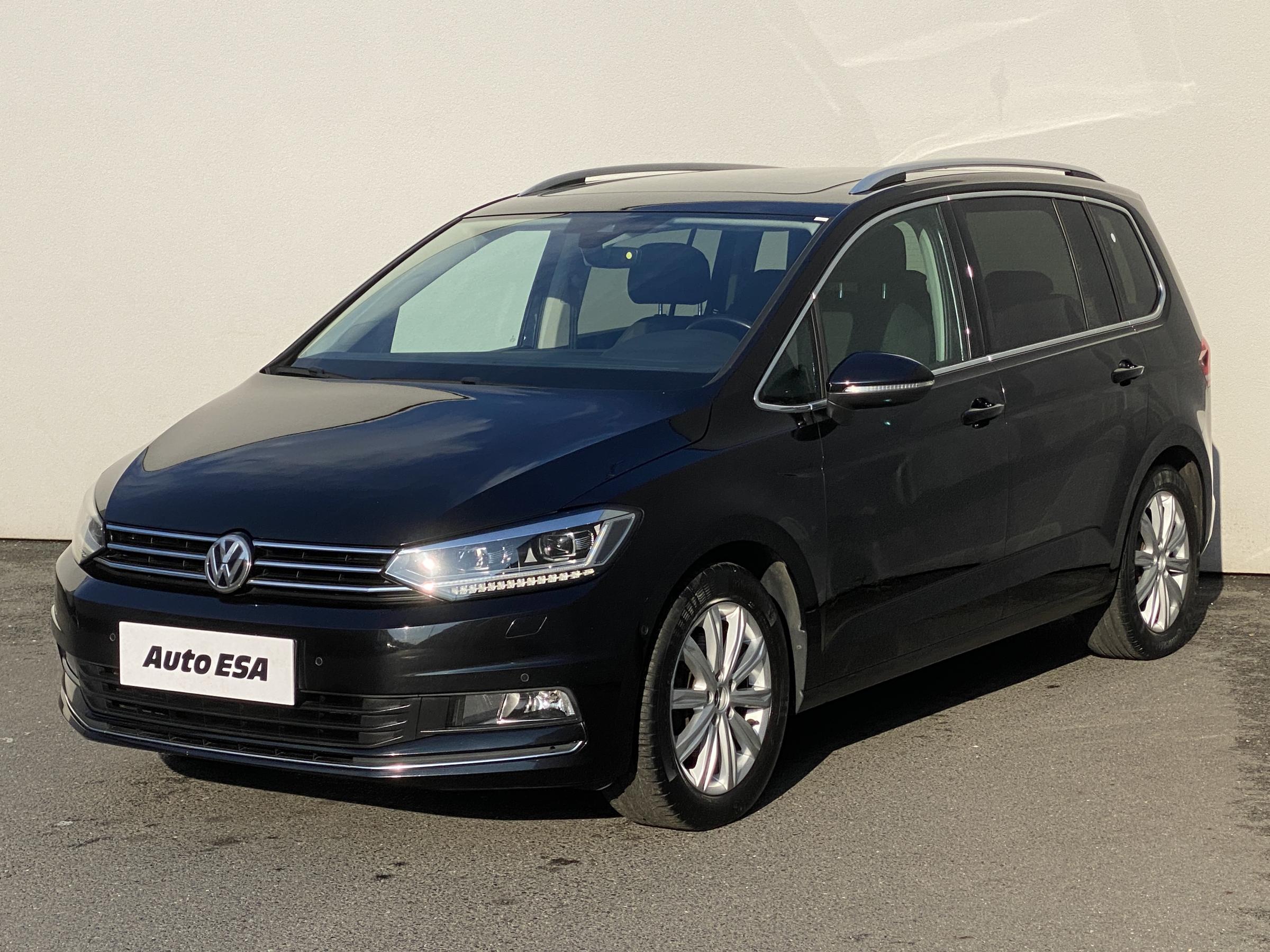 Volkswagen Touran, 2016 - pohled č. 3