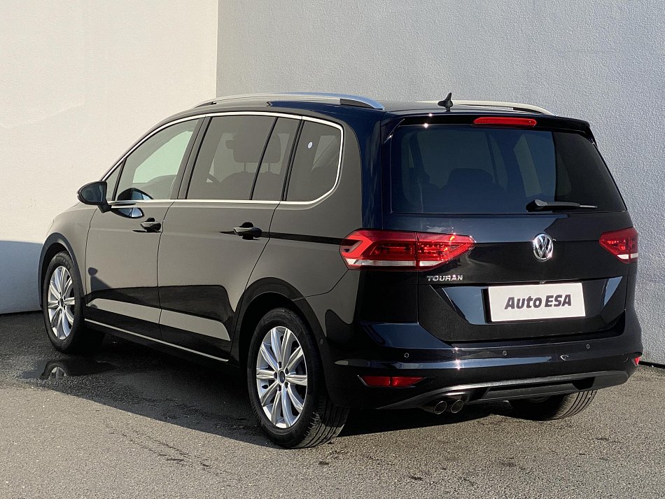 Volkswagen Touran 2.0 TDi Highline