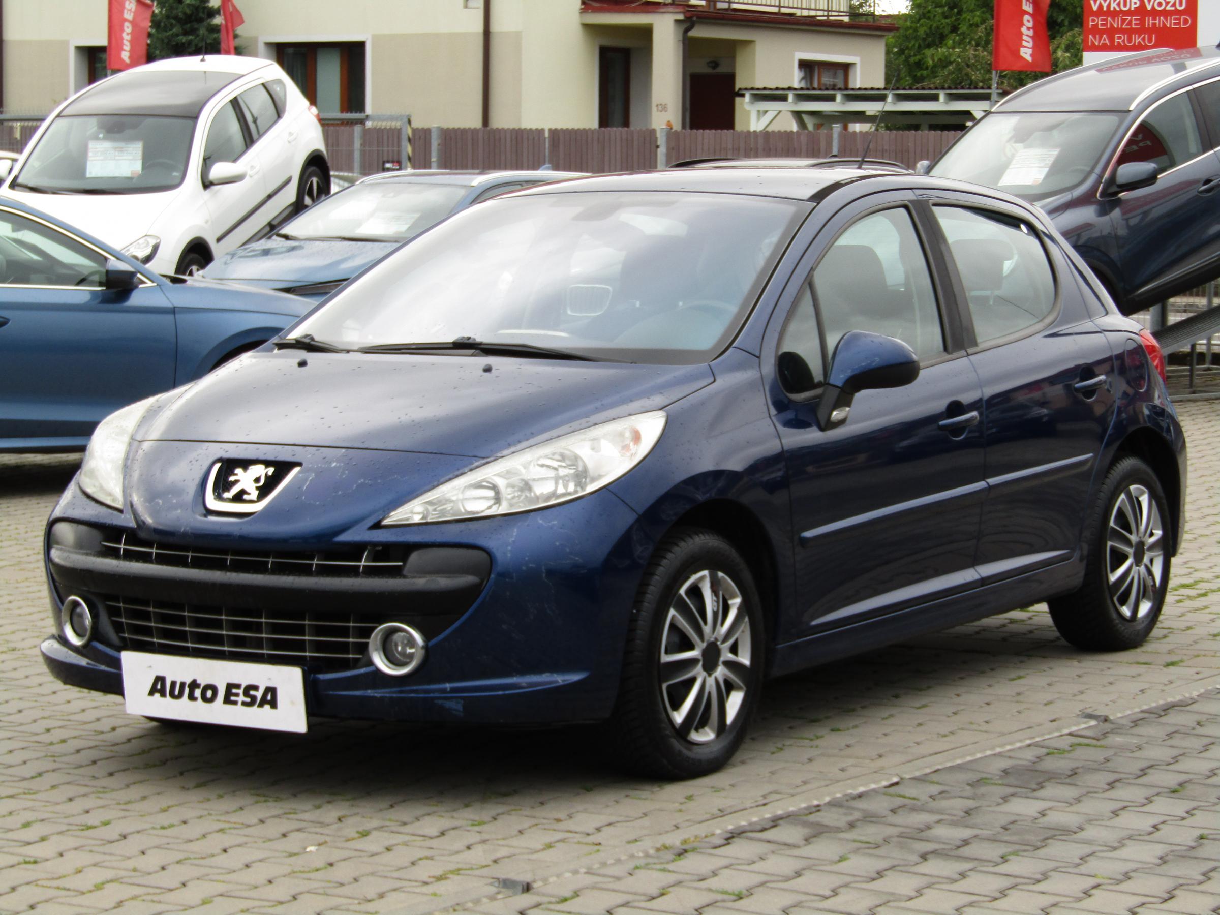 Peugeot 207, 2007 - pohled č. 3