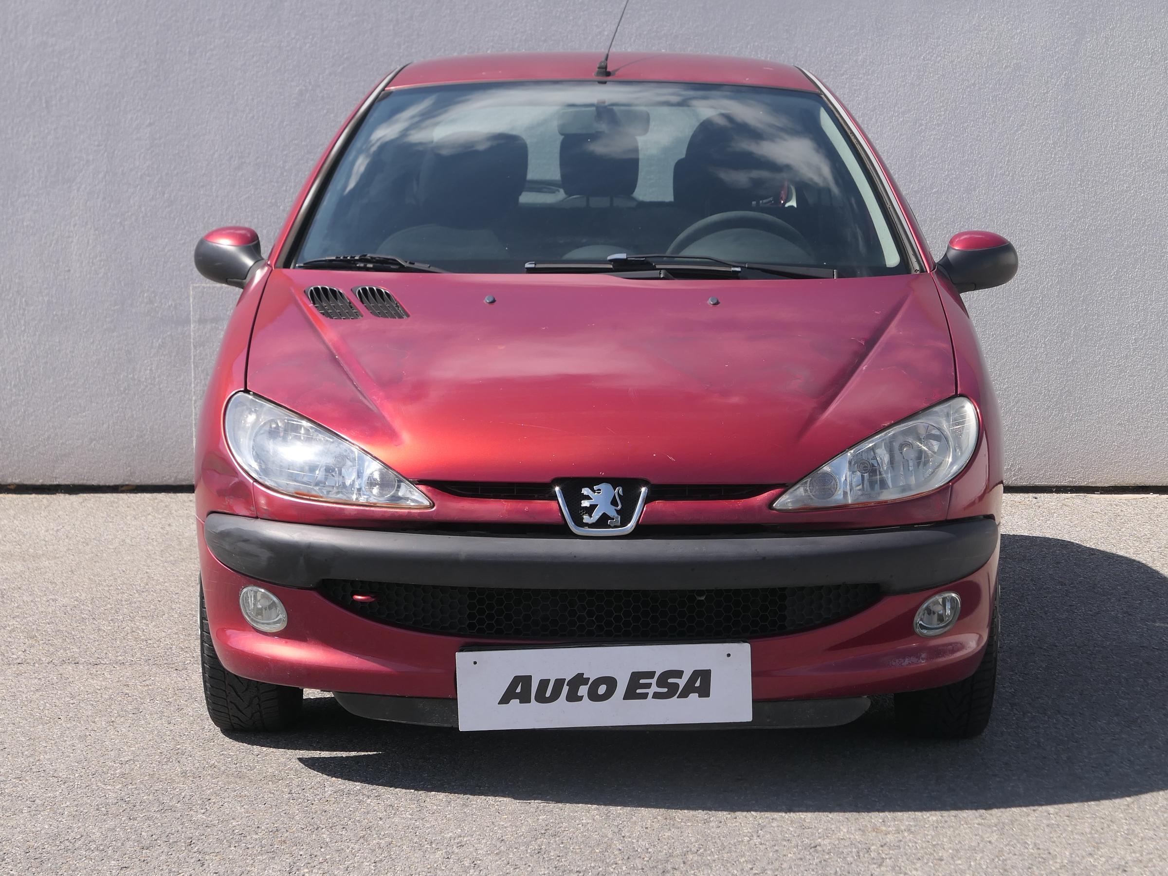 Peugeot 206, 2004 - pohled č. 2