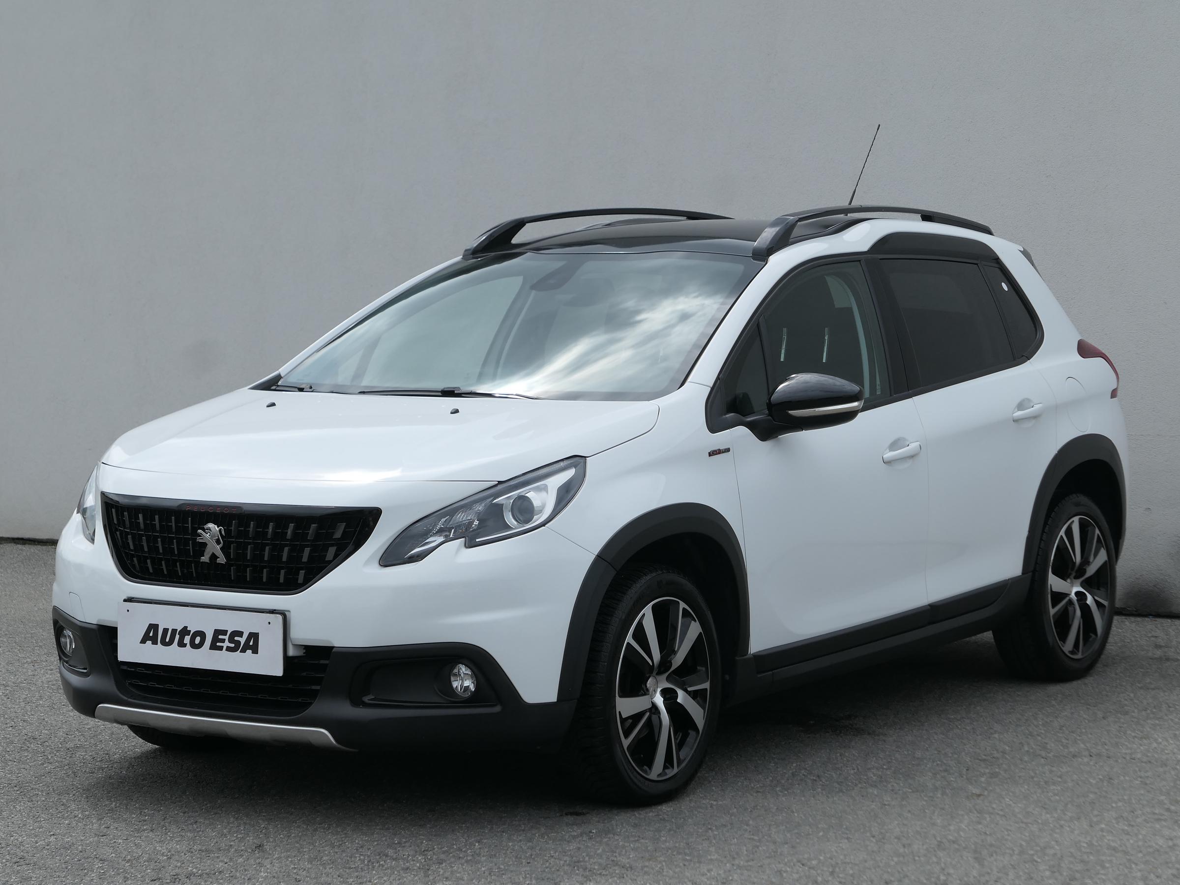 Peugeot 2008, 2017 - pohled č. 3