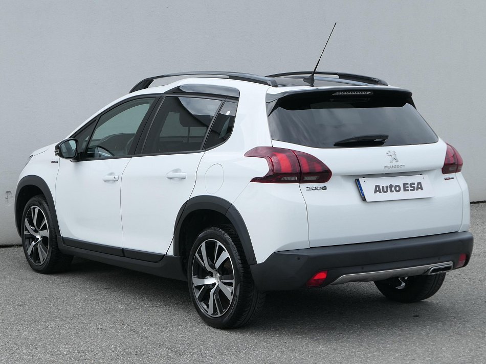 Peugeot 2008 1.2PT 