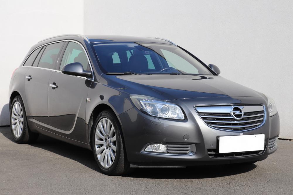 Opel Insignia, 2012 - pohled č. 1