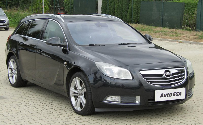 Opel Insignia 2.0CDTi 