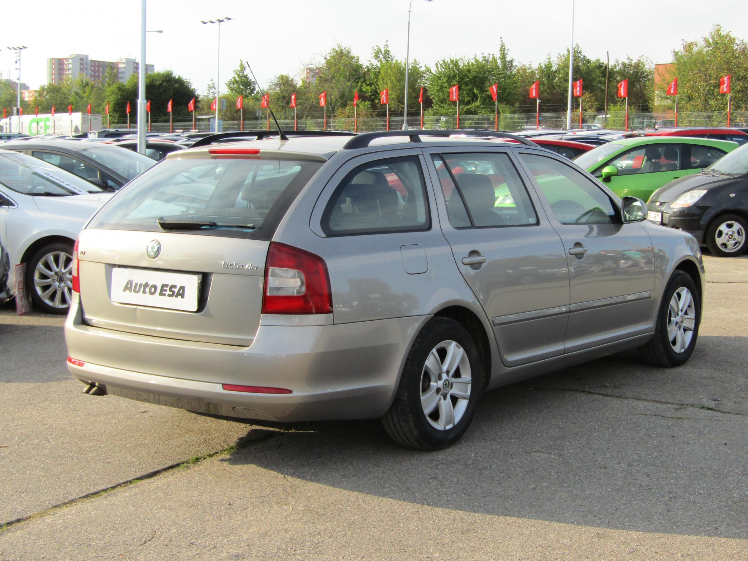 Škoda Octavia II, 2010 - pohled č. 4