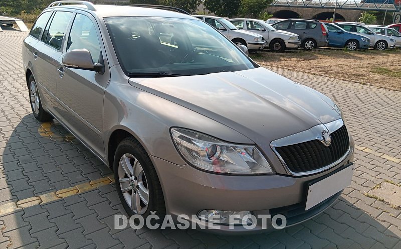 Škoda Octavia II 2.0TDi Ambiente