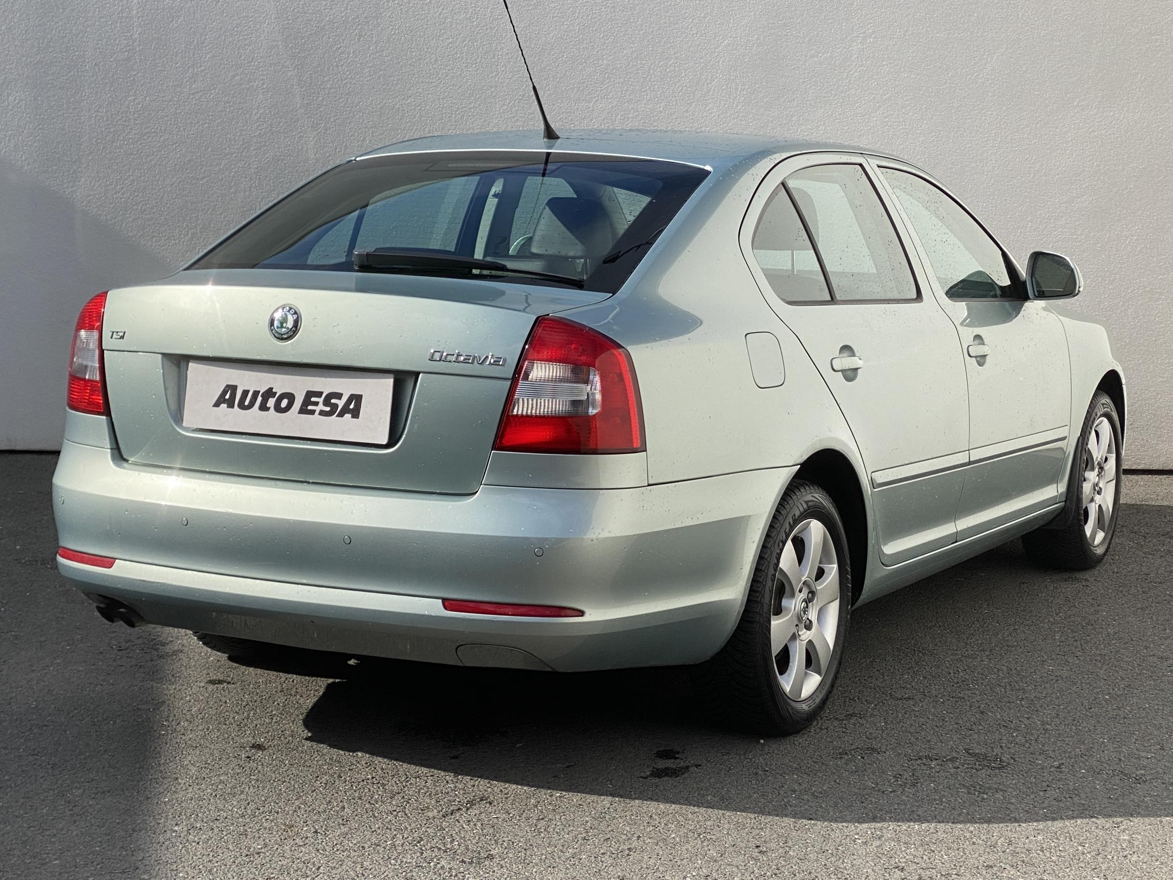 Škoda Octavia II, 2010 - pohled č. 4