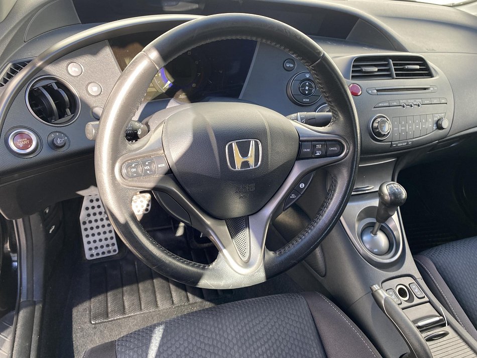 Honda Civic 1.8 i-VTEC 