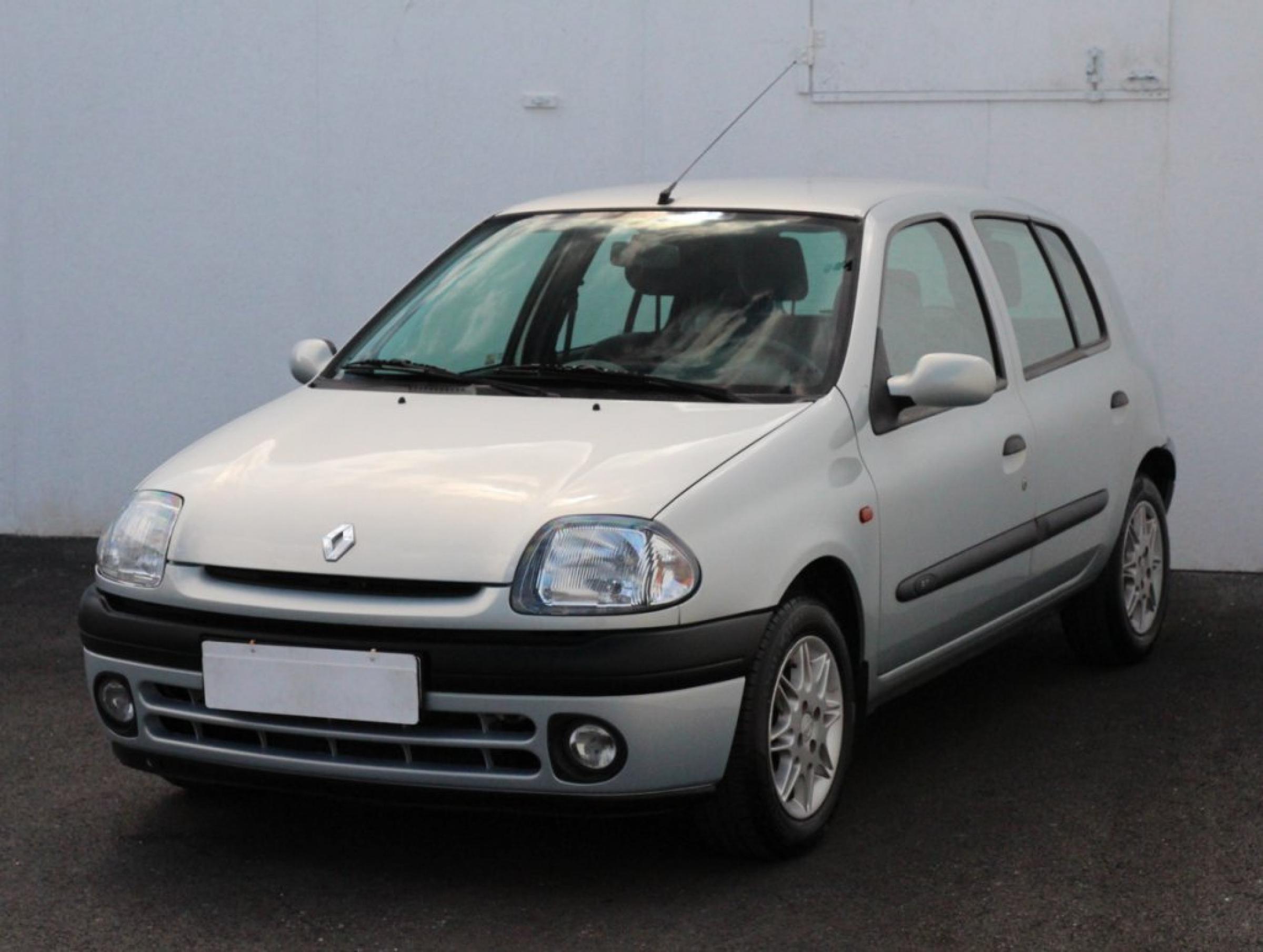 Renault Clio, 1998 - pohled č. 3