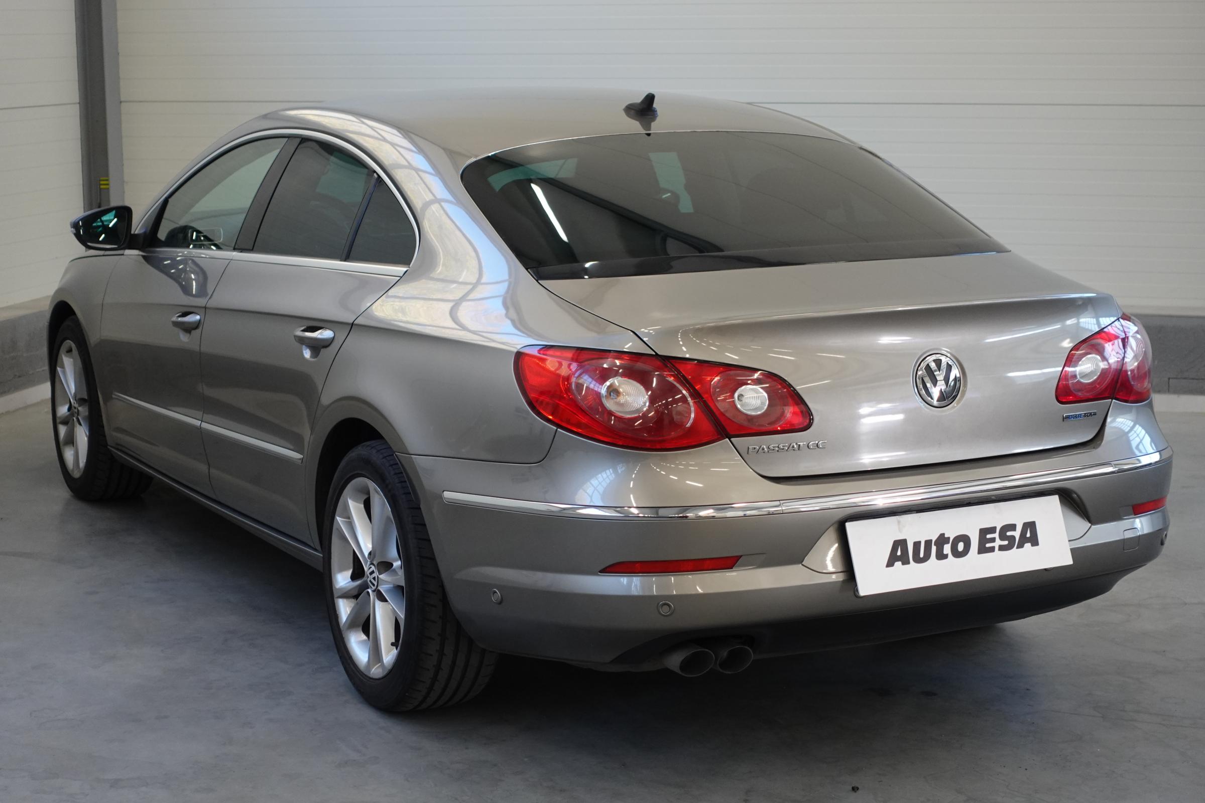 Volkswagen Passat CC, 2011 - pohled č. 6