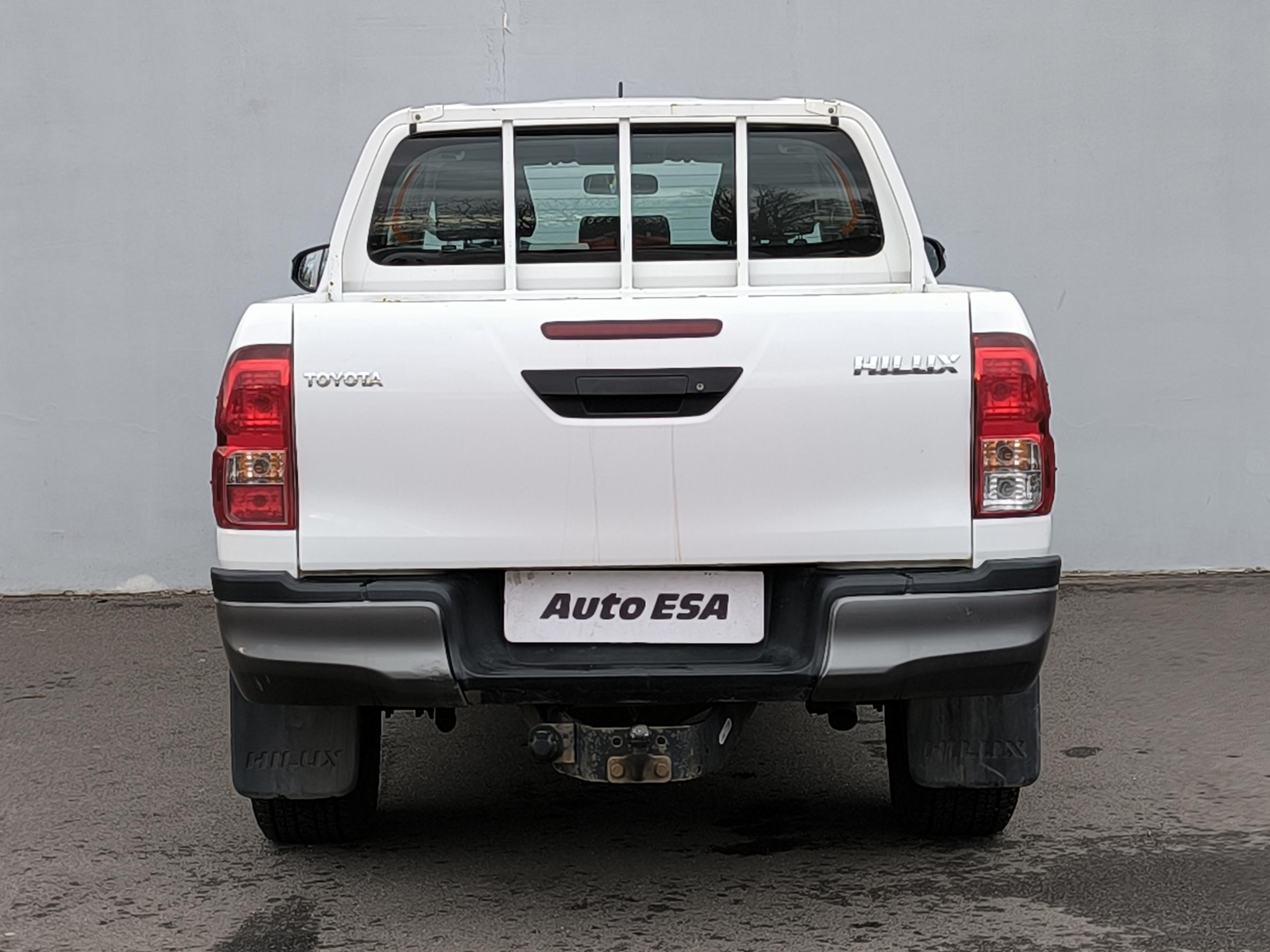 Toyota Hilux, 2016 - pohled č. 5