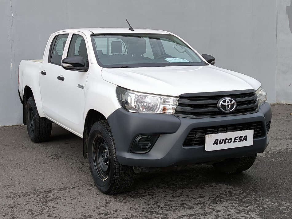 Toyota Hilux 2.4 