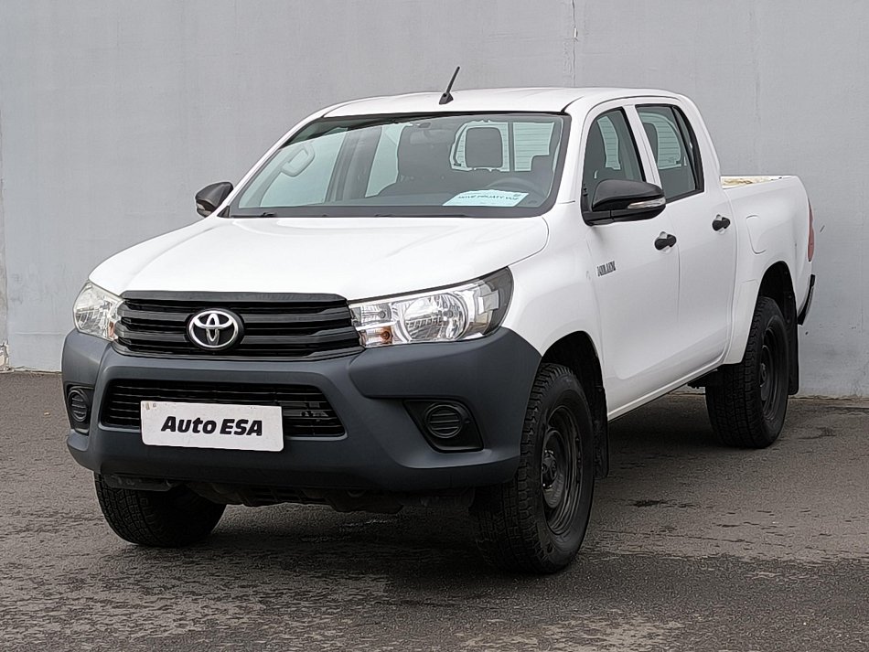 Toyota Hilux 2.4 