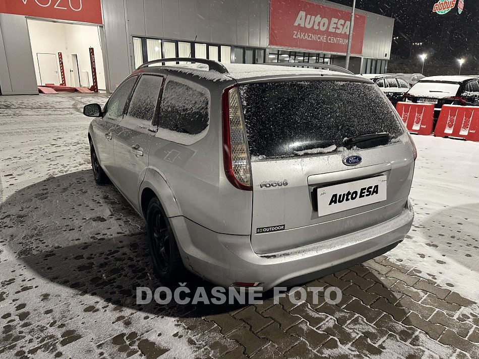 Ford Focus 1.6i 