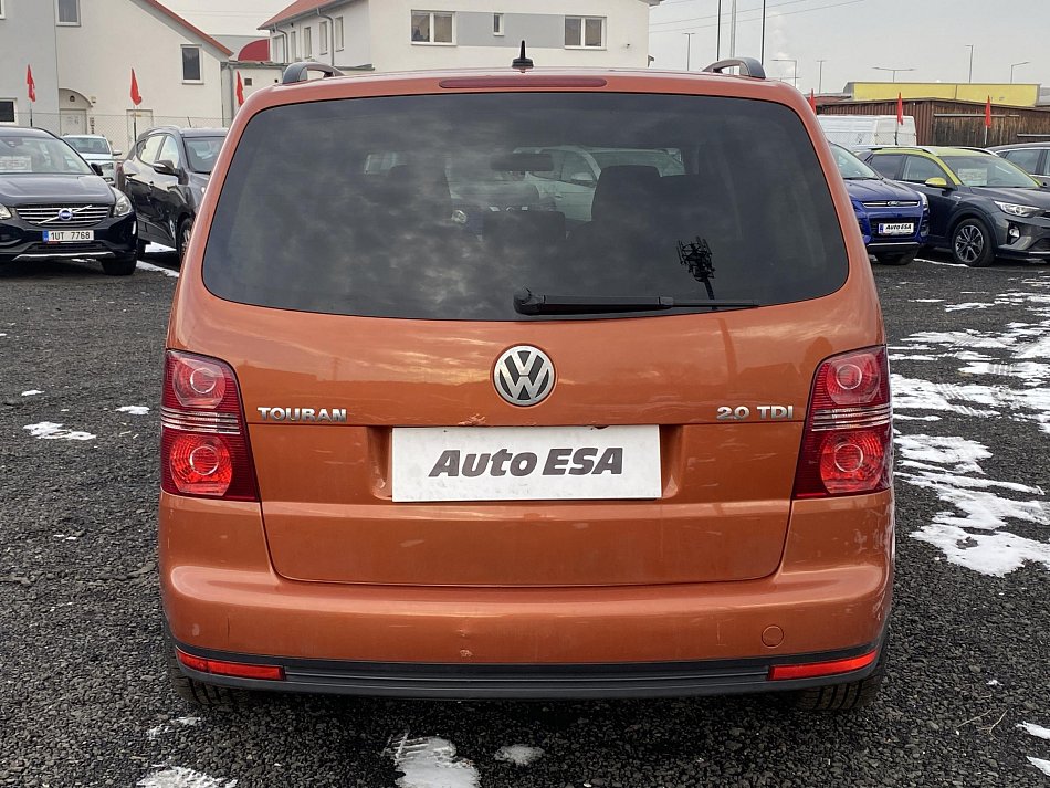 Volkswagen Touran 2.0TDi 