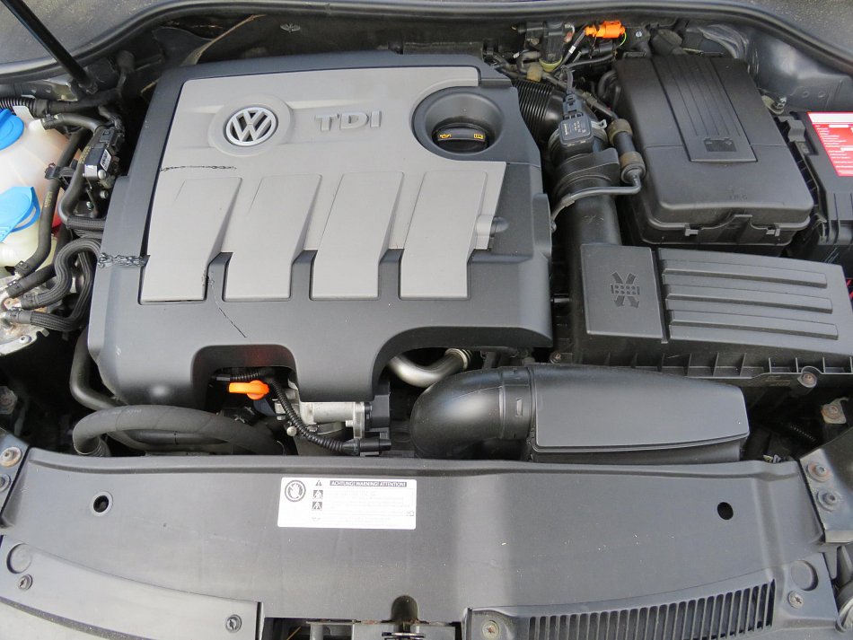 Volkswagen Golf 1.6 TDI 