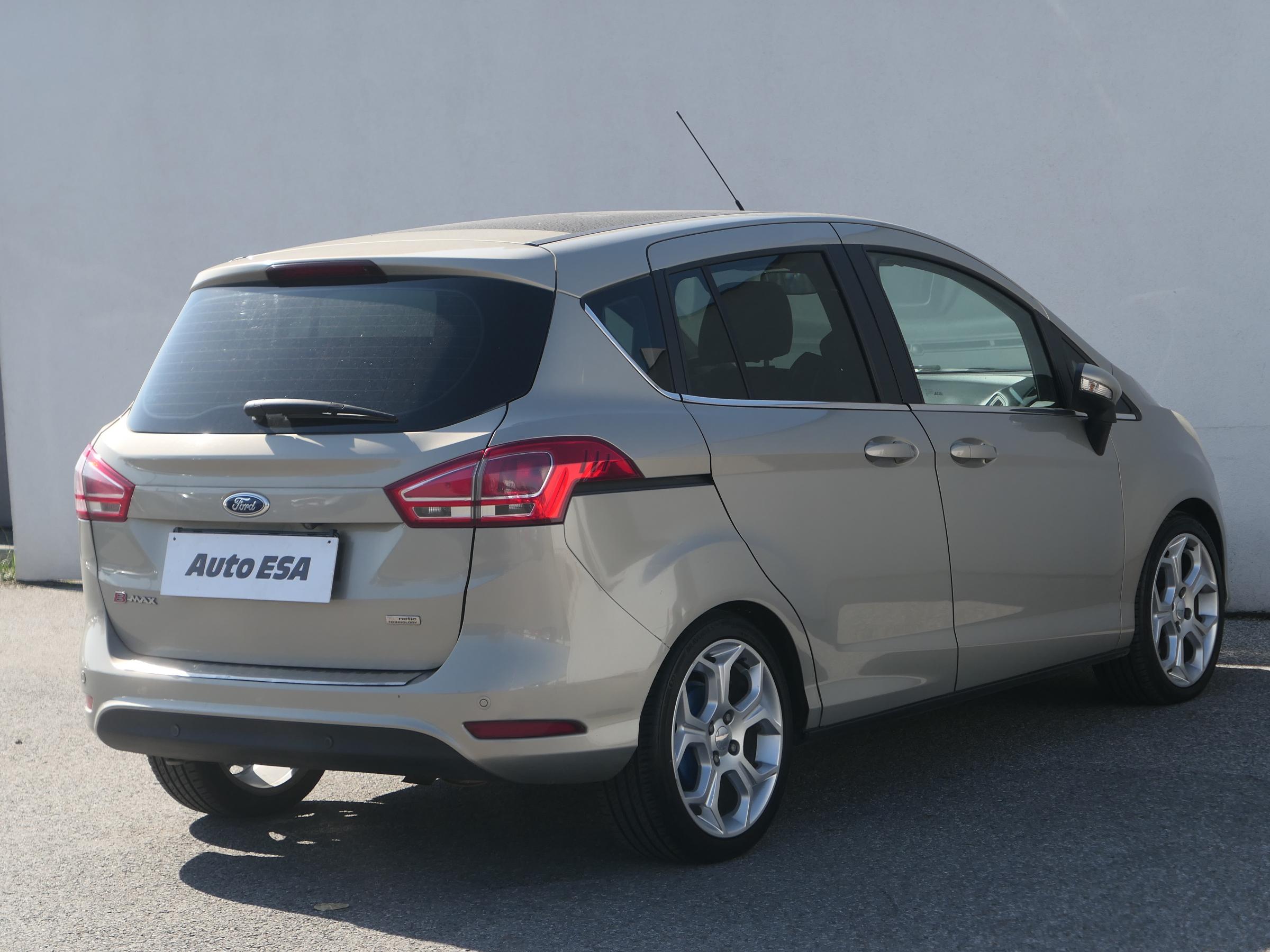 Ford B-MAX, 2013 - pohled č. 4