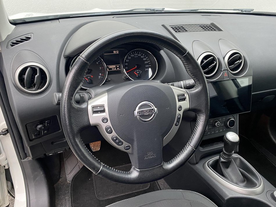 Nissan Qashqai 2.0i Acenta 4x4