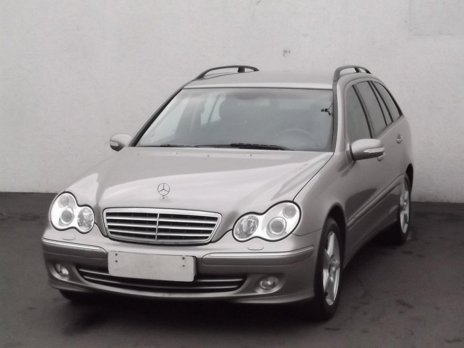 Mercedes-Benz Třída C 2.2CDi  C200cdi