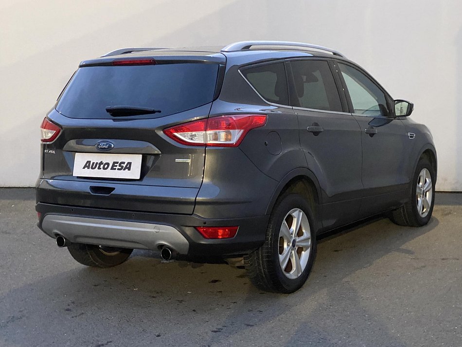 Ford Kuga 1.5 EB Titanium