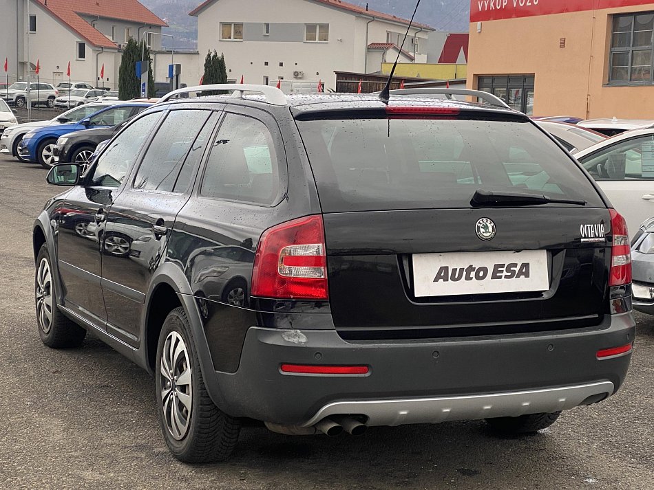 Škoda Octavia II 2.0 TDi Scout