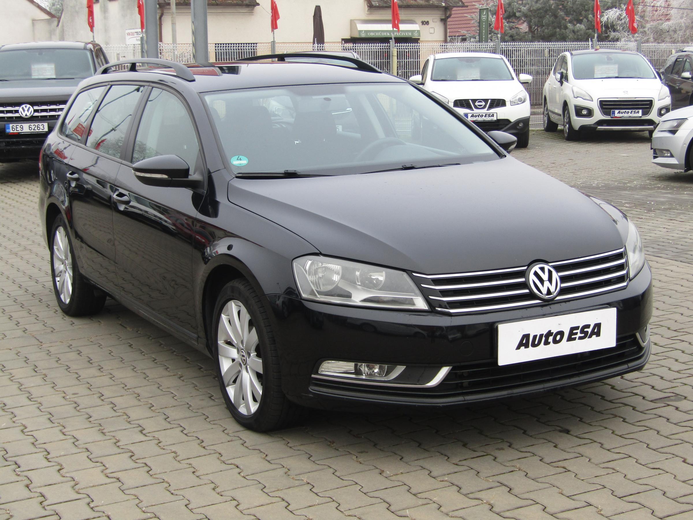 Volkswagen Passat, 2011