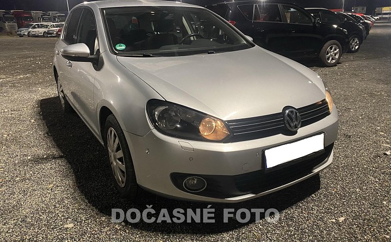 Volkswagen Golf 1.4 tsi 