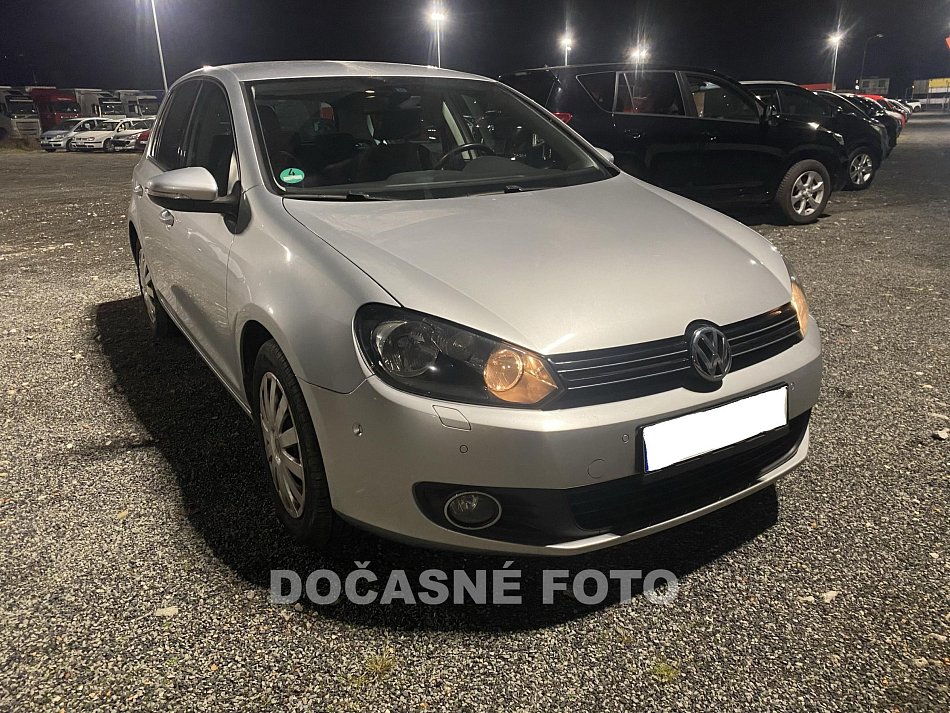 Volkswagen Golf 1.4 tsi 