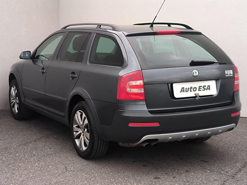 Škoda Octavia II 2.0 TDi Scout 4x4