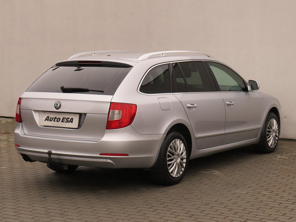 Škoda Superb II 2.0 TDi Elegance