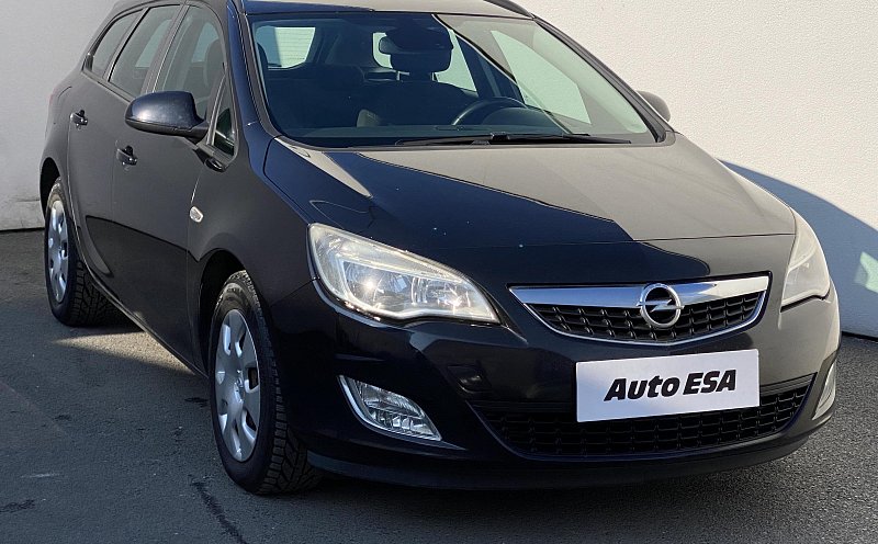 Opel Astra 1.7i 