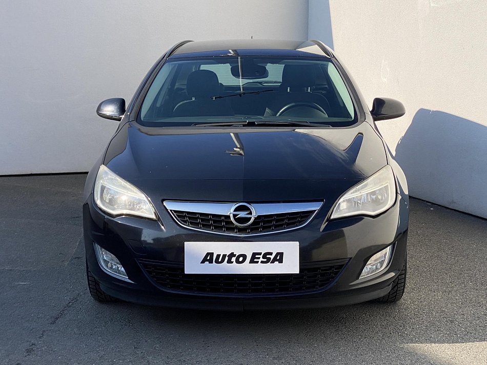 Opel Astra 1.7i 