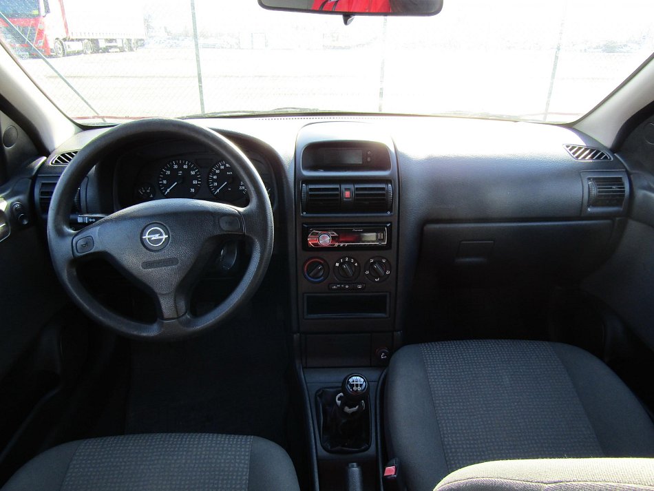 Opel Astra 1.4i 