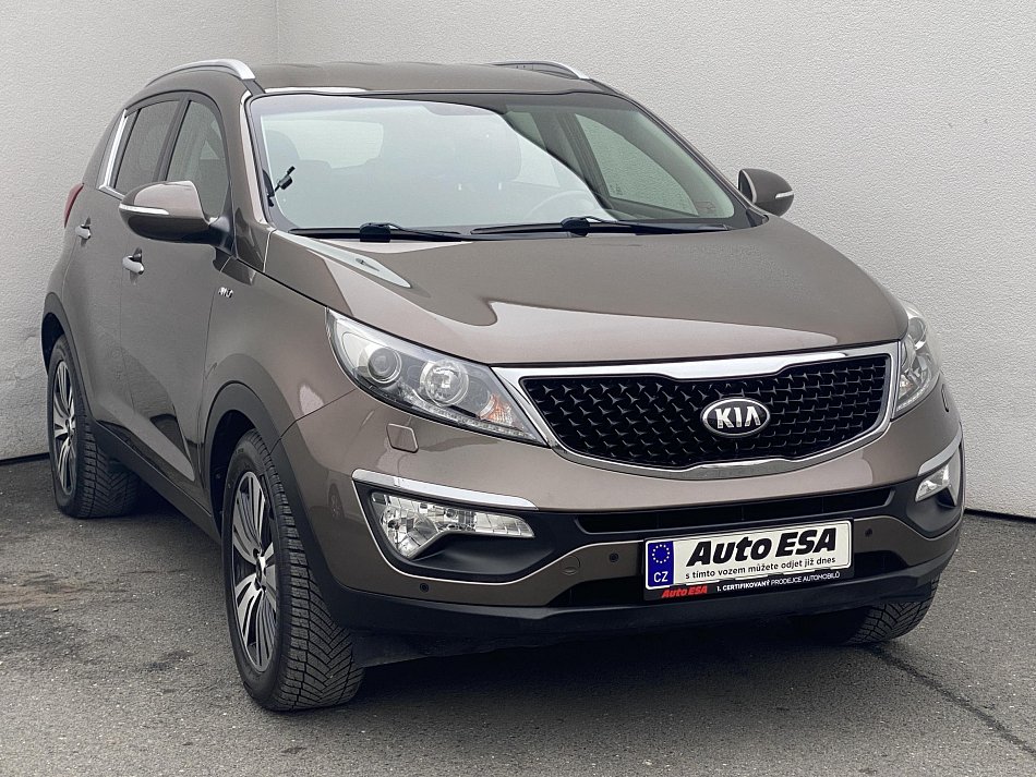 Kia Sportage 2.0 CRDI 4X4 nafta | Autobazar AutoESA