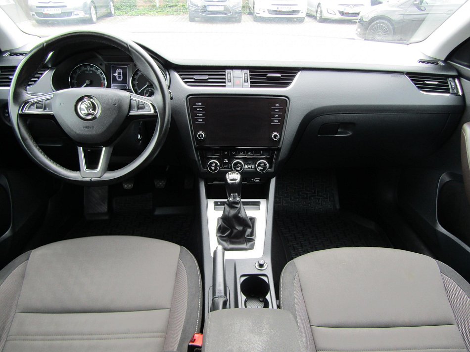 Škoda Octavia III 2.0 TDi Ambiente