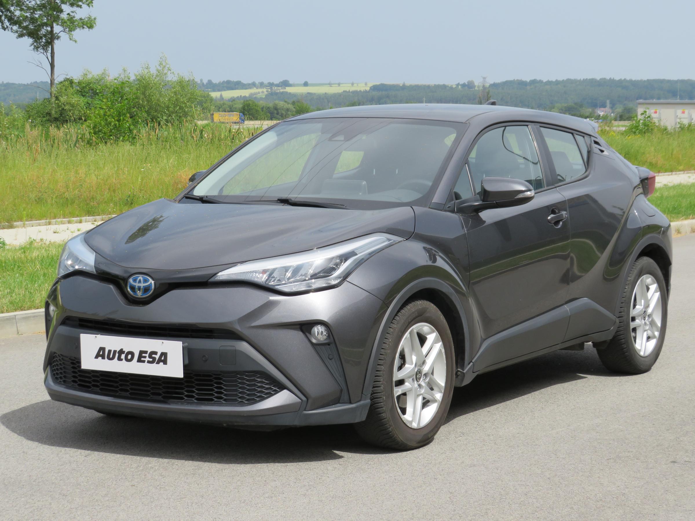 Toyota C-HR, 2021 - pohled č. 3