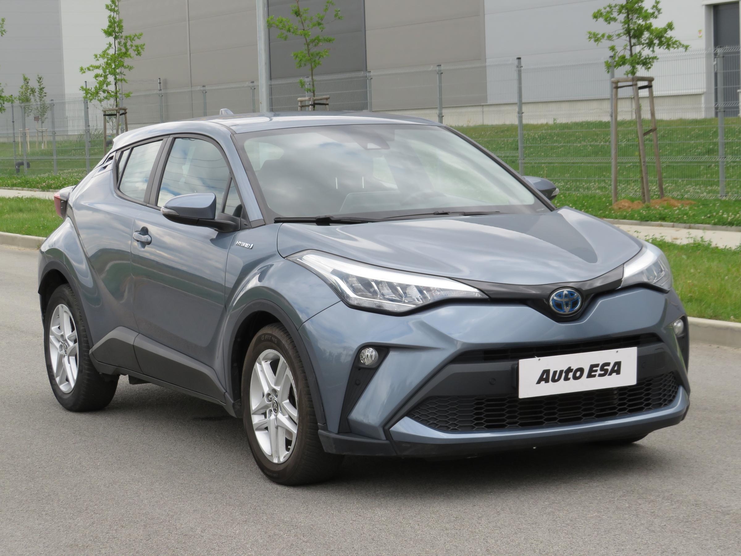 Toyota C-HR, 2021 - celkový pohled