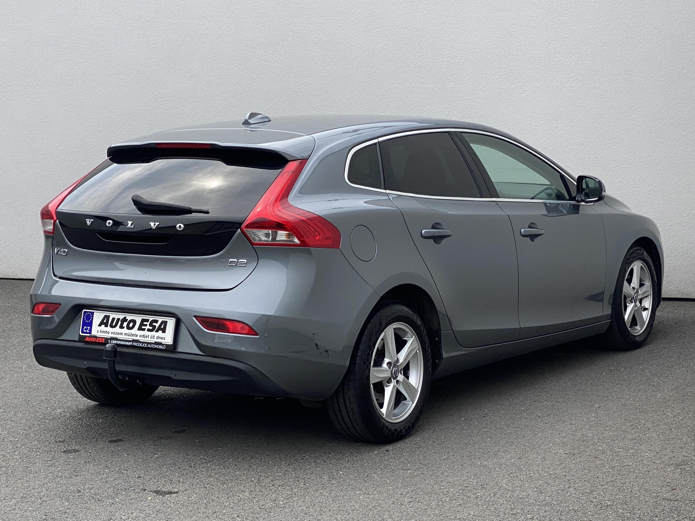 Volvo V40, 2014 - pohled č. 4