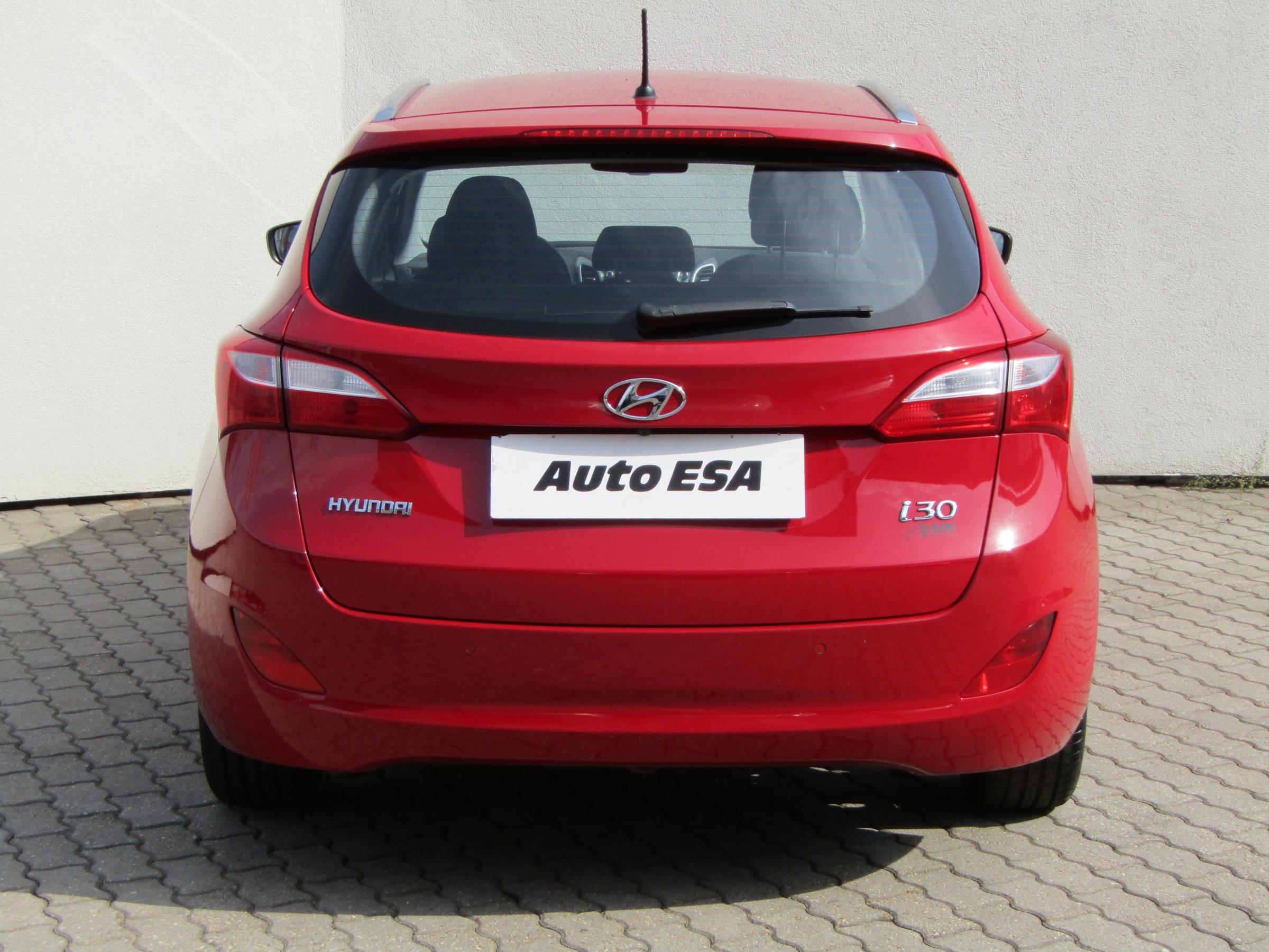 Hyundai i30, 2014 - pohled č. 4