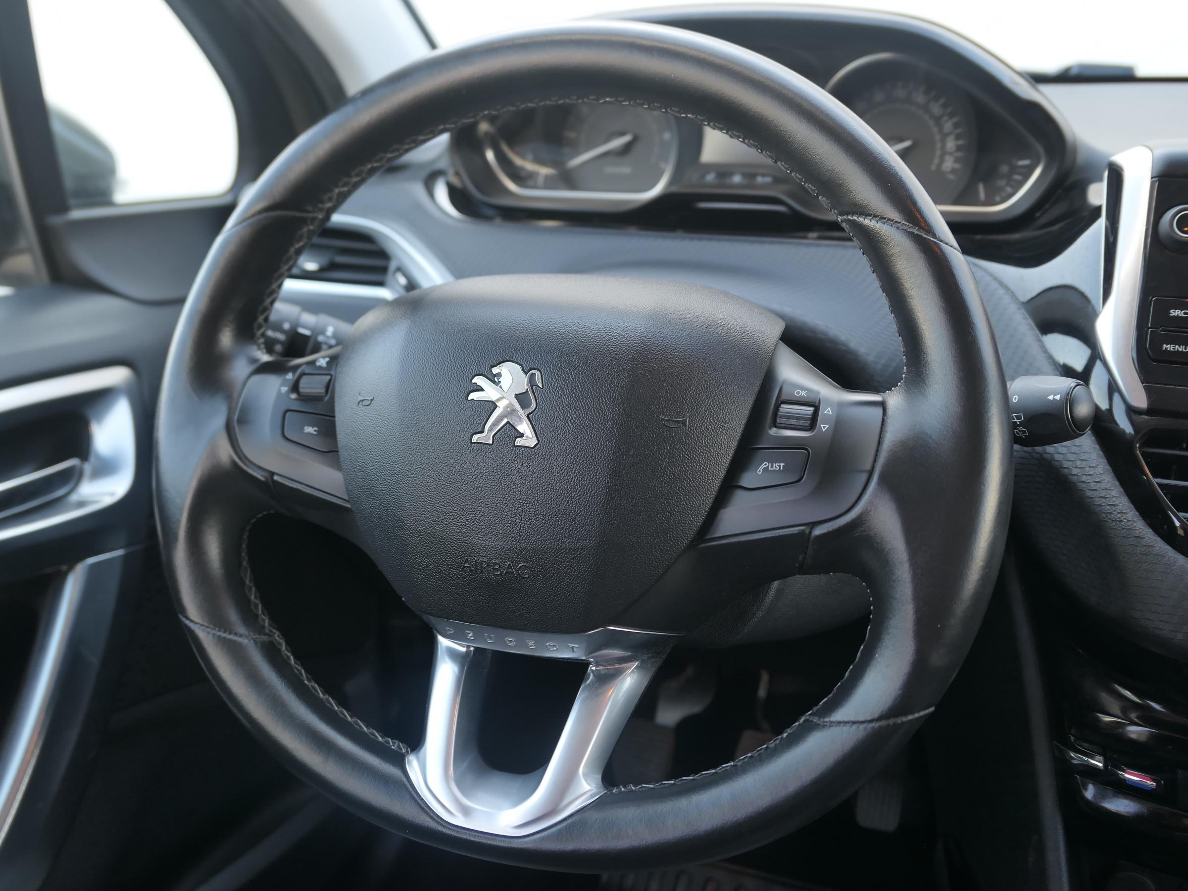 Peugeot 2008, 2016 - pohled č. 13