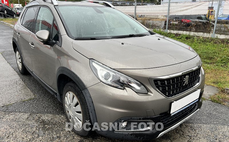 Peugeot 2008 1.2PT 