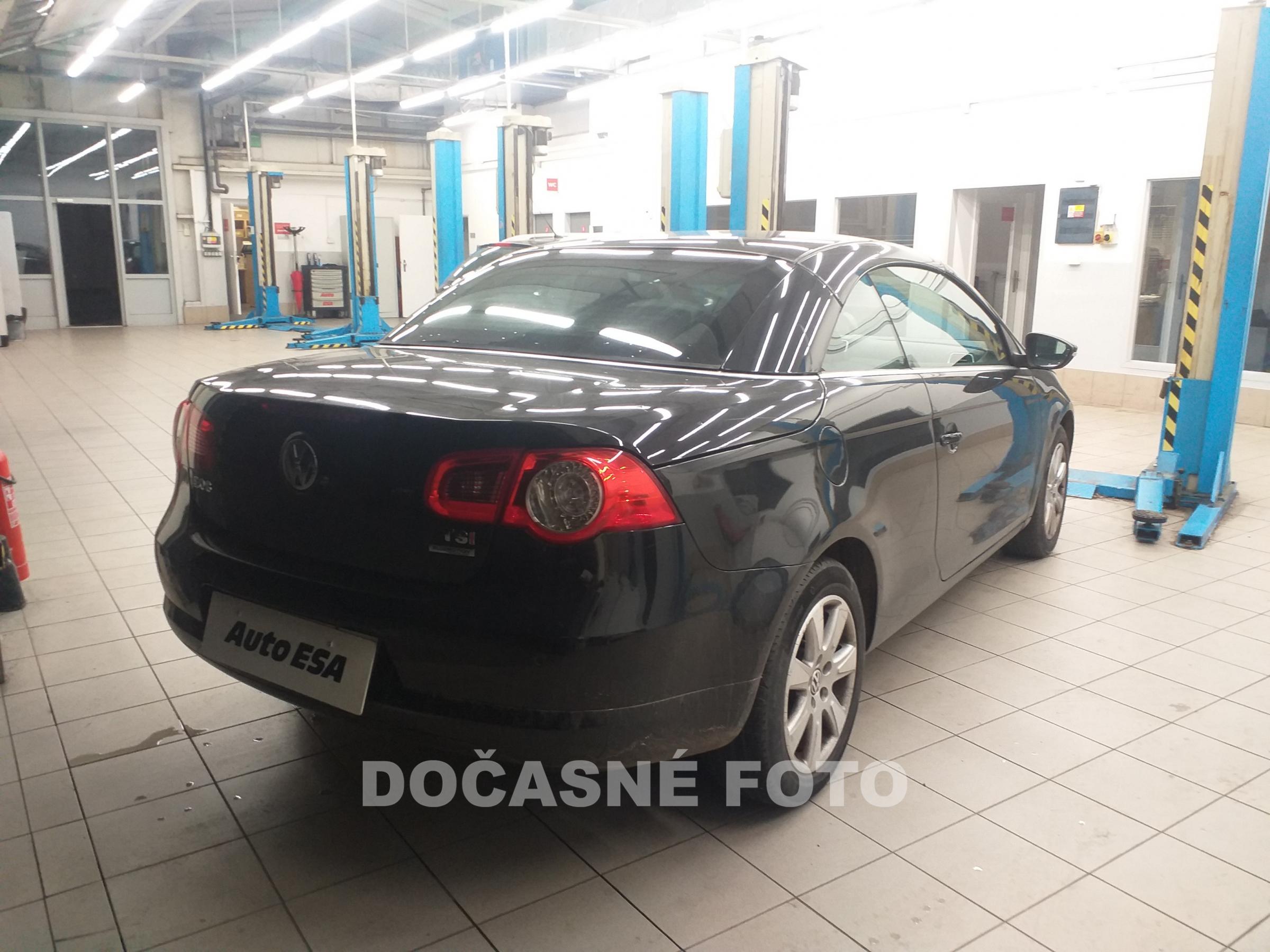 Volkswagen Eos, 2010 - pohled č. 2