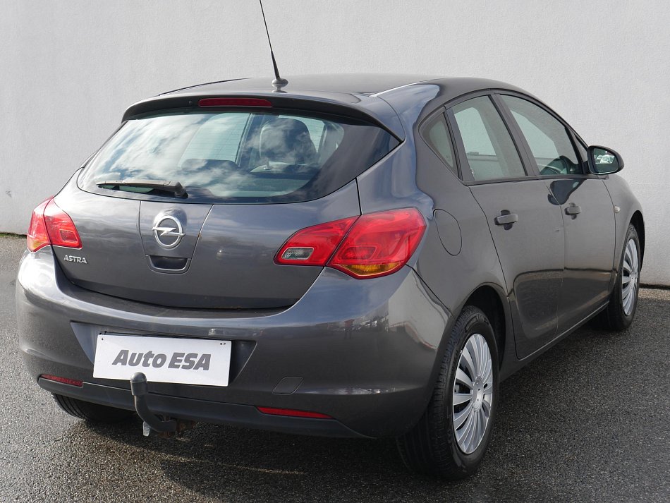 Opel Astra 1.6 16V 