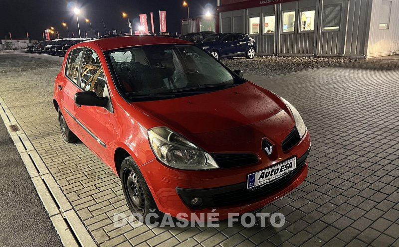 Renault Clio 1.2i 