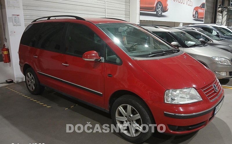 Volkswagen Sharan 2.0 TDi 