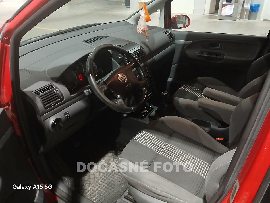 Volkswagen Sharan 2.0 TDi 